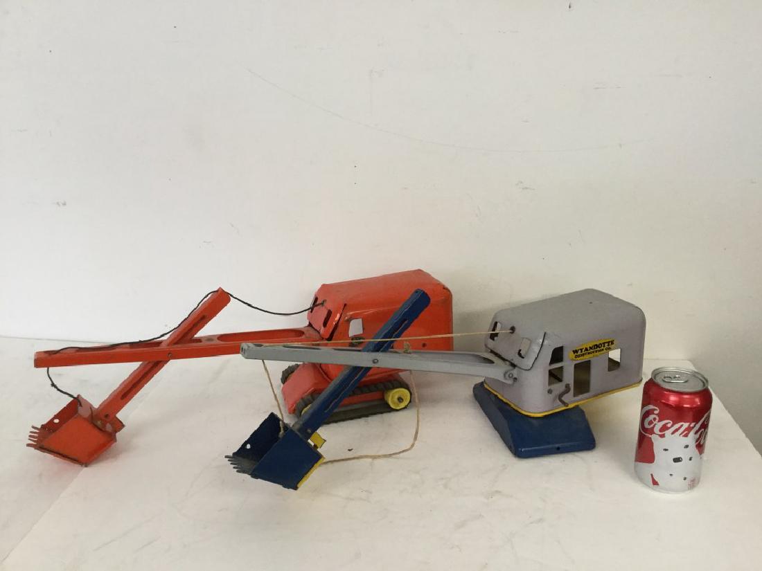 2 PRESSED STEEL WYANDOTTE CRANES, EVERYTHING IN AS (1 of 1)