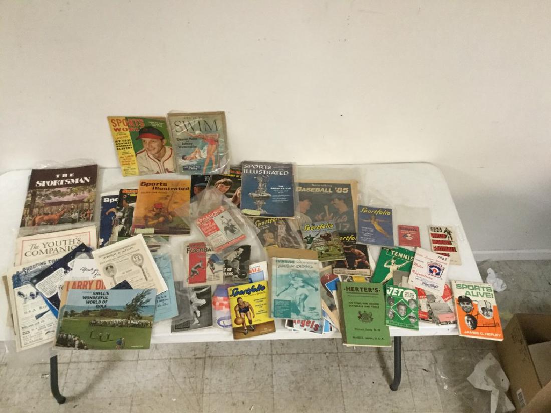 LOT OF SPORTS EPHEMERA, 1920'S-1990'S, INCLUDING (1 of 7)