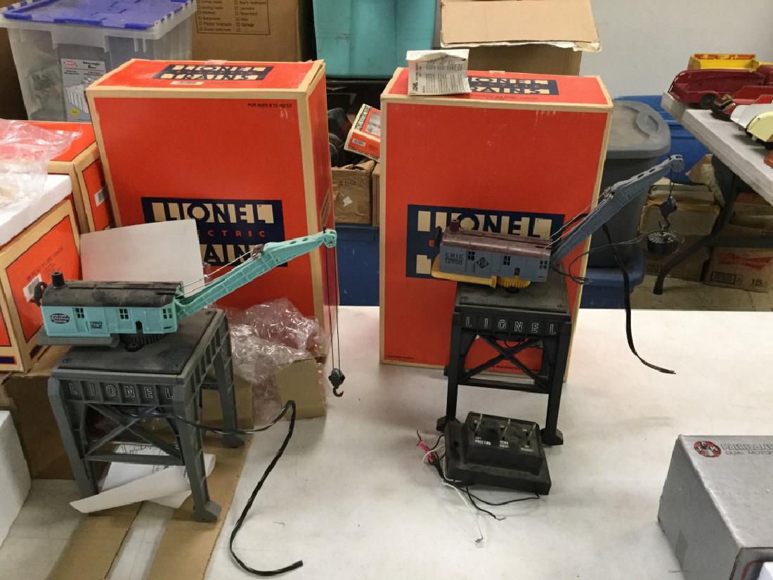 2 PCS LIONEL CRANES INCLUDING NEW YORK CENTRAL (1 of 2)