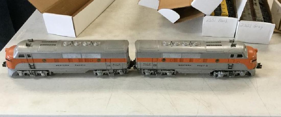 2 PCS LIONEL WESTERN PACIFIC NO 2355 F3 AA ENGINES, (1 of 6)