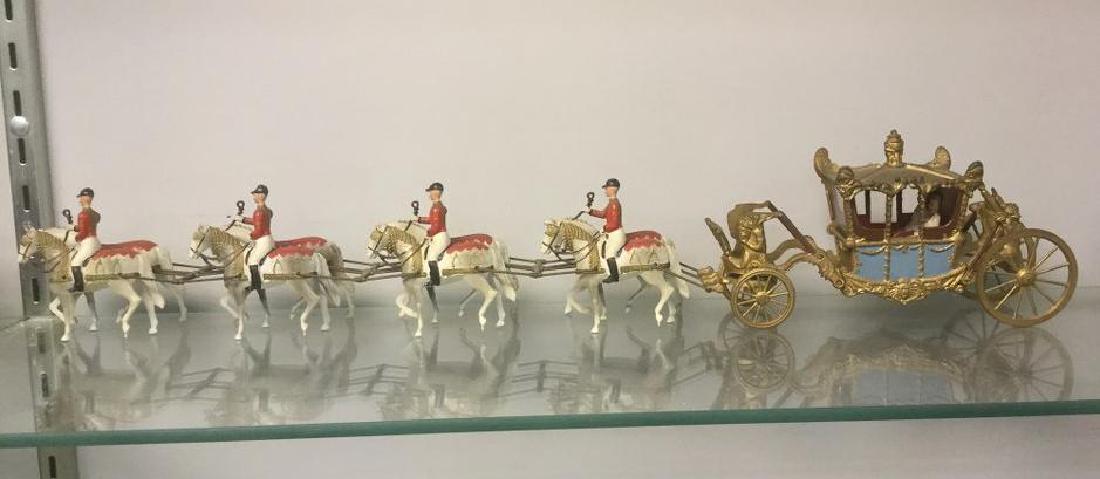BRITAINS SOLDIERS-13 PCS STATE CORONATION COACH WITH (1 of 4)