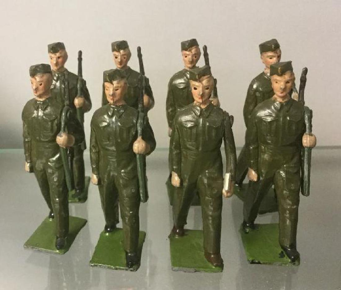 BRITAINS SOLDIERS-8 PCS 1940'S WWII HOME GUARD MARCHING (1 of 2)