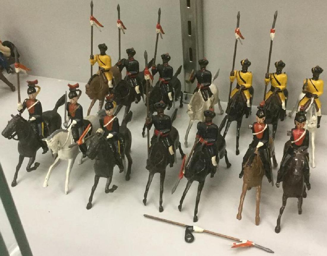 BRITAINS SOLDIERS- 14 PCS VARIOUS REGIMENTS INCLUDING (1 of 4)