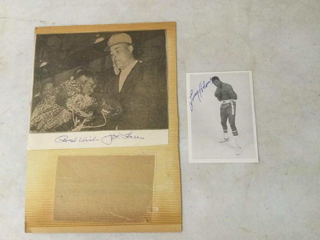 SIGNED JOE LOUIS CARD WITH NEWSPAPER PHOTO OF HIM AND (1 of 3)