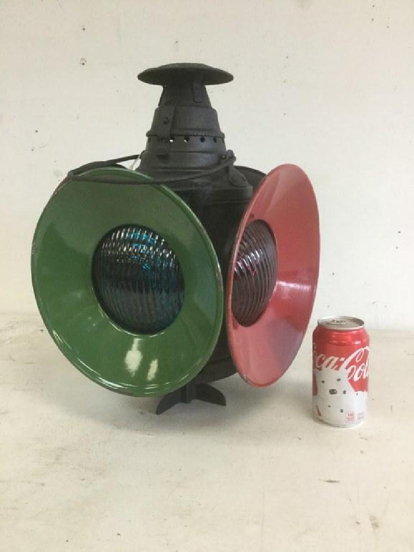 DRESSEL FOUR WAY RAILROAD SWITCH SIGNAL WITH ENAMELED (1 of 3)