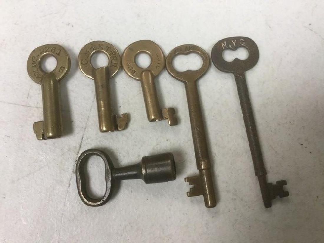 LOT OF 6 RAILROAD KEYS, STAMPED CM&STP RR, BURLINGTON (1 of 1)