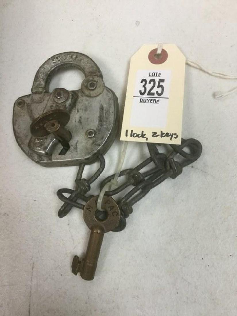 MO PAC LINES RR LOCK AND 2 KEYS, (MISSOURI & PACIFIC), (1 of 2)