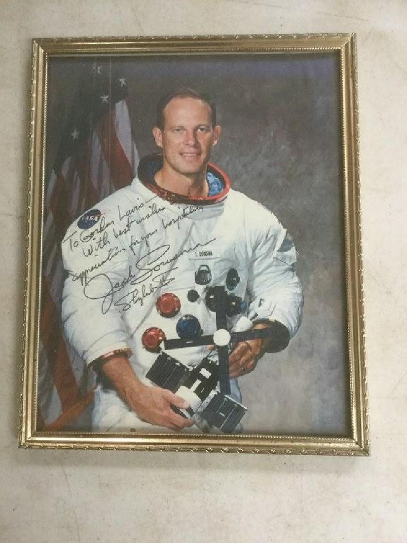 SIGNED PHOTO OF ASTRONAUT JACK LOUSMA, SKYLAB II, TO (1 of 1)