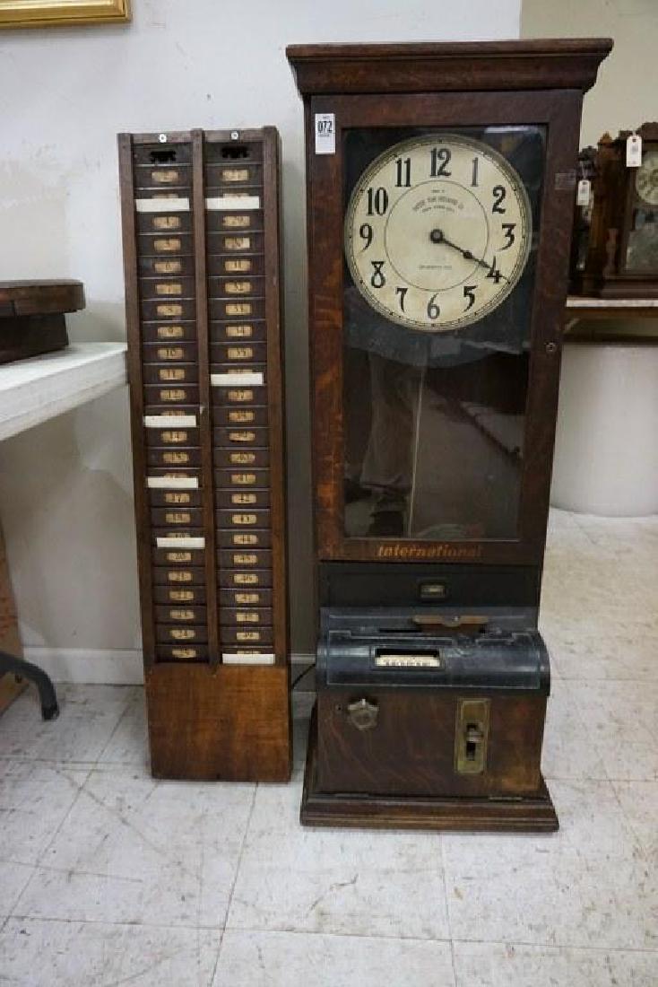 UNITED TIME RECORDER CO. NYC TIME CLOCK W/OAK CASE WITH (1 of 4)