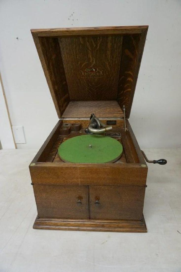 VICTOR QUARTER SEWN OAK TABLE TOP PHONOGRAPH, MODEL (1 of 6)