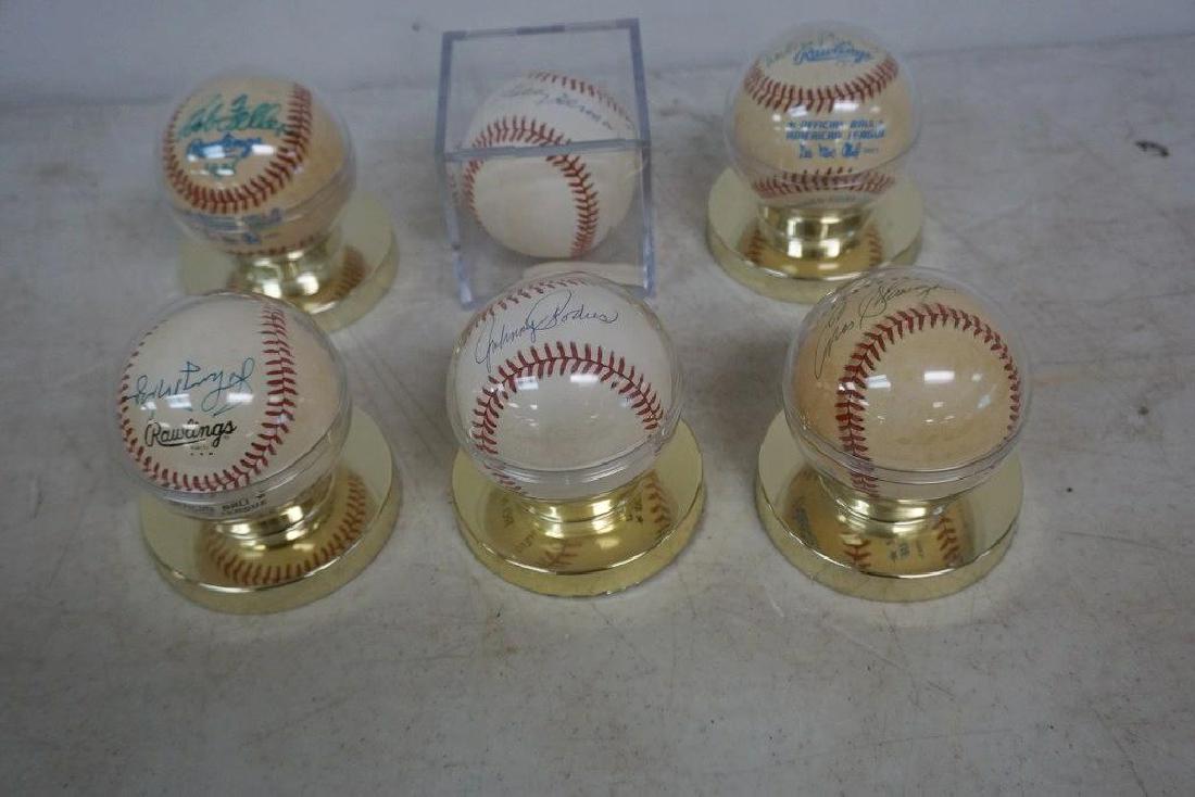 6 SIGNED BASEBALLS INCLUDING ENOS SLAUGHTER, BILLY (1 of 6)