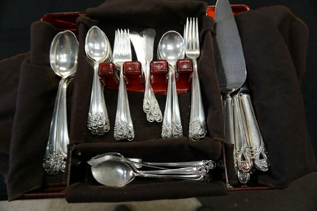 INTERNATIONAL STERLING SPRING GLORY PATTERN FLATWARE (1 of 2)