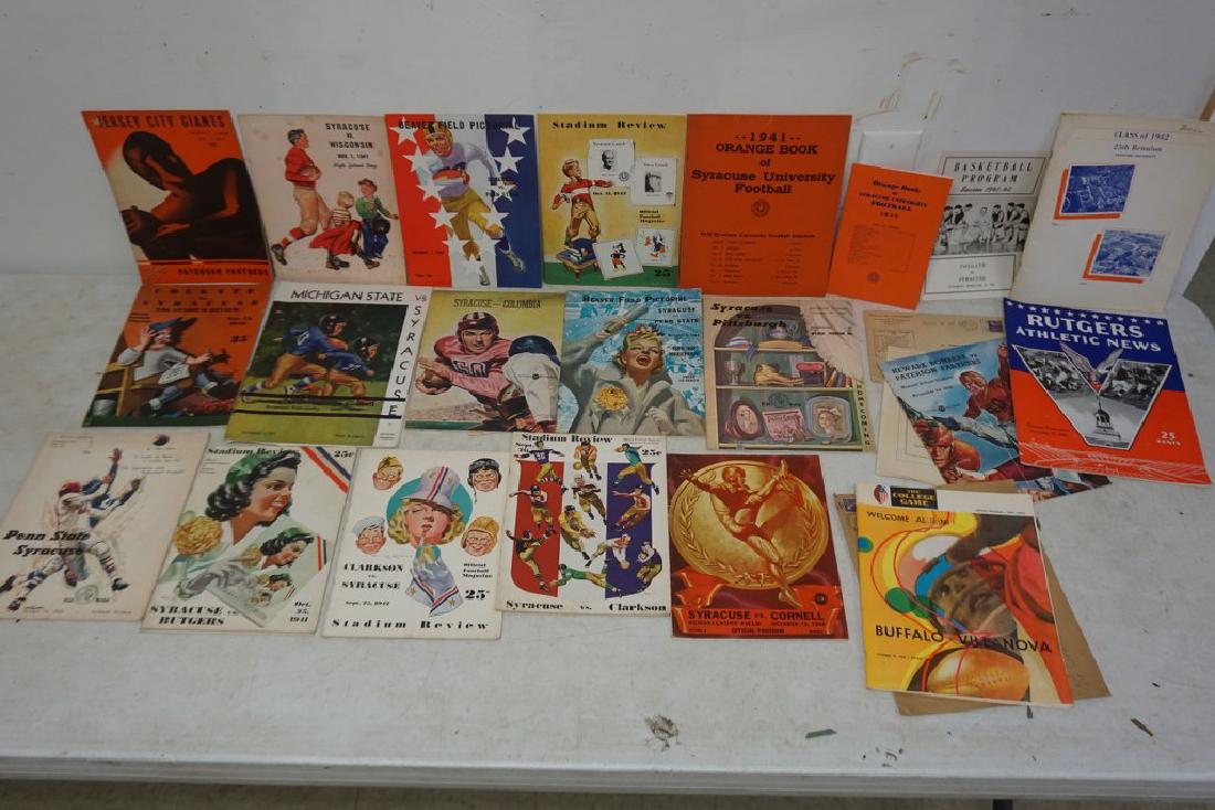 14 1940'S SYRACUSE UNIVERSITY FOOTBALL PROGRAMS, PLUS A (1 of 6)