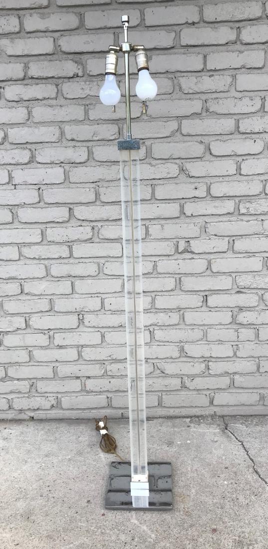 MID CENTURY LUCITE & CHROME FLOOR LAMP, UNSIGNED, VERY: MID CENTURY LUCITE & CHROME FLOOR LAMP, UNSIGNED, VERY GOOD CONDITION, FROM WESTCHESTER NY ESTATE, MEASURES 60" HIGH TO TOP OF FINIAL, AS PICTURED