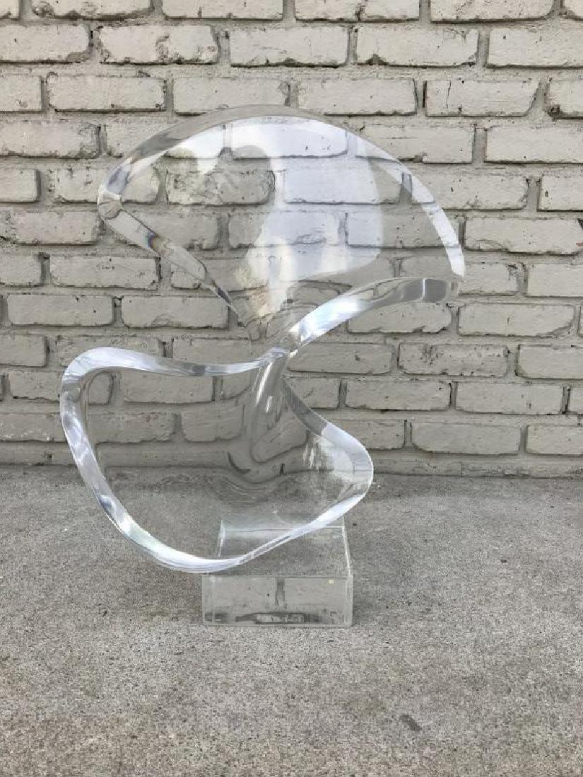 HIVO VAN TEAL 20TH CENTURY LUCITE SCUPTURE, SIGNED ON: HIVO VAN TEAL 20TH CENTURY LUCITE SCUPTURE, SIGNED ON BASE, SCULPTURE MEASURES 24" HIGH AND APPROX. 19" WIDE, AS PICTURED