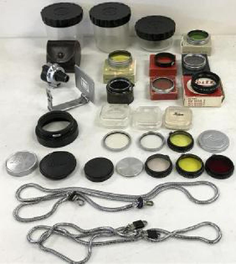 LEICA VINTAG ACCESSORIES LOT, SOME IN BOXES, IN ESTATE: LEICA VINTAG ACCESSORIES LOT, SOME IN BOXES, IN ESTATE FOUND CONDITION, AS PICTURED