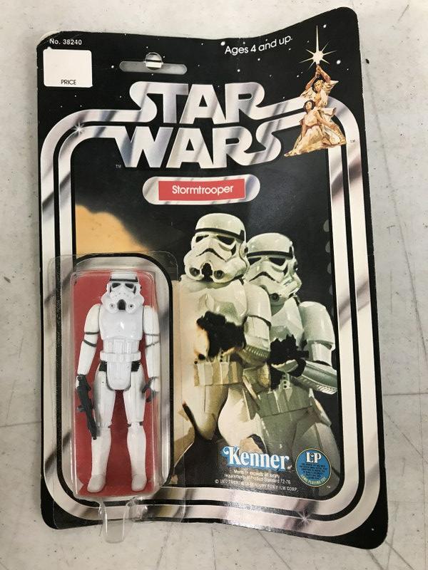 KENNER 1977 STAR WARS STORMTROOPER IN UNOPENED BLISTER (1 of 2)