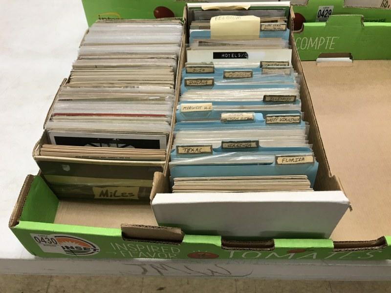BOX OF APPROX 600 PLUS MIXED UNITED STATES POSTCARDS & (1 of 1)