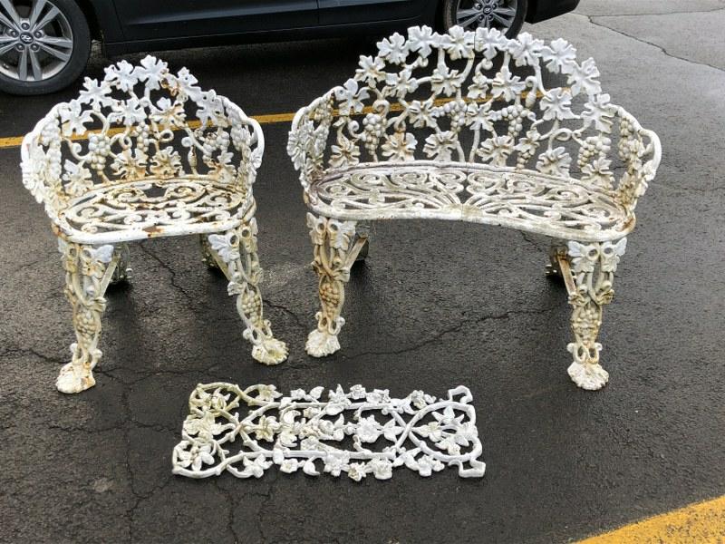 2 PC. OLD CAST IRON GARDEN LOVESEAT & CHAIR, GRAPE (1 of 4)