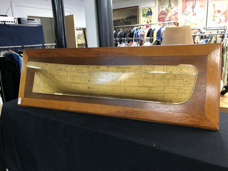 EARLY HALF HULL BOAT MODEL, WITH SPECS ON MODEL, ON OLD (1 of 4)