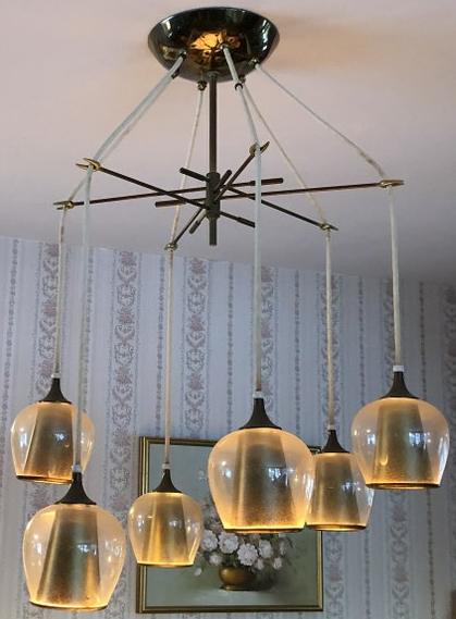 RARE LIGHTOLIER 6 LIGHT ITALIAN GLASS MID CENTURY: RARE LIGHTOLIER 6 LIGHT ITALIAN GLASS MID CENTURY CHANDELIER, MOST LIKELY DESIGNED BY GERALD THURSTON, (1) SHADE HAS A HAIRLINE.....TAKEN DOWN FROM PERIOD HOUSE IN KINGSTON, NEW YORK, ALONG WITH ALL T