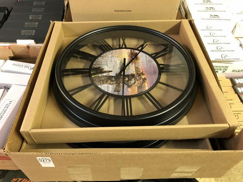 BOXLOT 3 DUCKS UNLIMITED WALL CLOCKS: BOXLOT 3 DUCKS UNLIMITED WALL CLOCKS