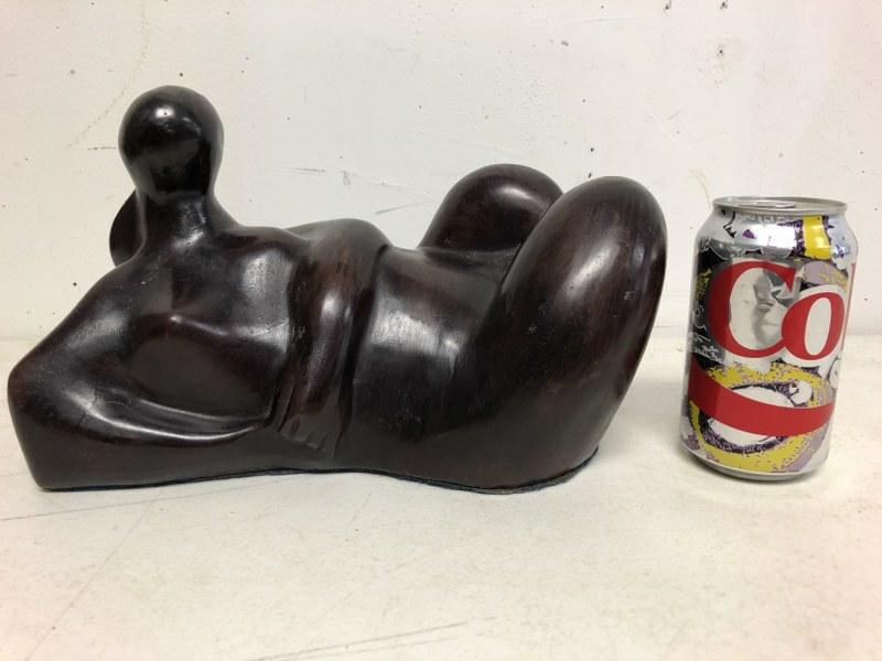 RECLINING MODERNIST BRONZE NUDE FIGURE, UNSIGNED,: RECLINING MODERNIST BRONZE NUDE FIGURE, UNSIGNED, MEASURES 11" LONG X 7 " HIGH. HAS A BLUE FELT MATERIAL ON BASE, NOT SOLID BRONZE, FROM HUDSON VALLEY HOME.