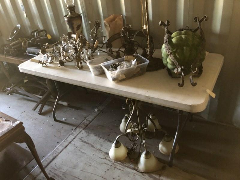 LOT MISC. LIGHTING AND LAMPS, FROM LOCAL ANTIQUE CENTER: LOT MISC. LIGHTING AND LAMPS, FROM LOCAL ANTIQUE CENTER THAT CLOSED.