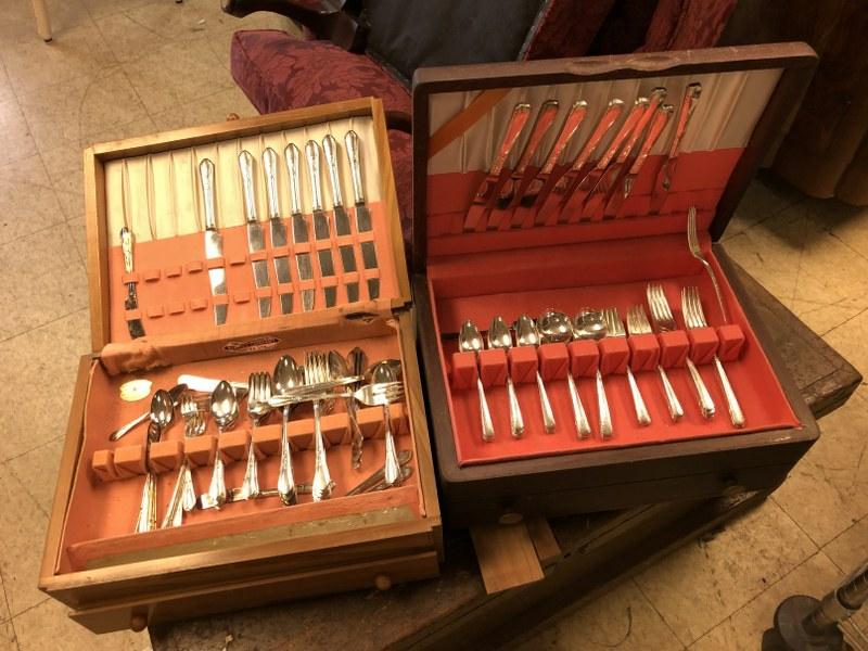 (2) ESTATE BOXES OF SILVER PLATE FLATWARE, SERVICE FOR: (2) ESTATE BOXES OF SILVER PLATE FLATWARE, SERVICE FOR 8 AND SERVICE FOR 8, MAYBE MISSING A UTENSIL OR SOâ€¦.ONE CASE IS BROKENâ€¦.