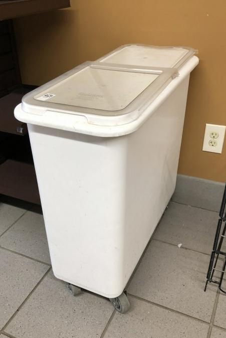 CAMBRO ICE STORAGE CHEST. THIS LOCATION IS LOCATED AT: CAMBRO ICE STORAGE CHEST. THIS LOCATION IS LOCATED AT 295 WALL STREET, KINGSTON, NEW YORK 12401, IT CAN BE PREVIEWED BY APPOINTMENT ONLY (845) 389-1933. ALL ITEMS ARE SOLD IN AS IS CONDITION, MUST BE 