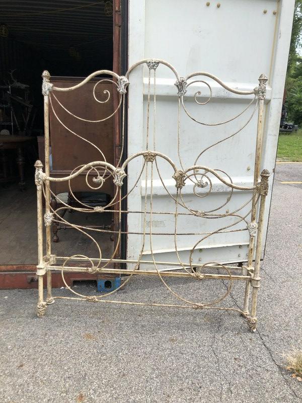 CIRCA 1900 FANCY IRON BED, HEADBOARD, FOOTBOARD AND: CIRCA 1900 FANCY IRON BED, HEADBOARD, FOOTBOARD AND RAILS, MEASURES 52.5" ACROSS, FROM HUDSON VALLEY ESTATE.