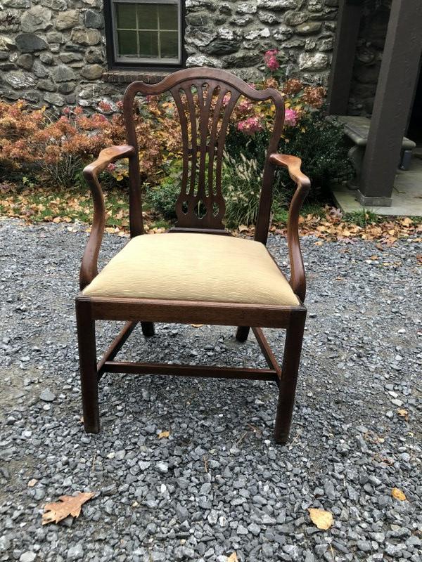 GEORGE II MAHOGANY ARMCHAIR, ENGLISH, LATE 18TH: GEORGE II MAHOGANY ARMCHAIR, ENGLISH, LATE 18TH CENTURY, 37" HIGH. SOME WEAR TO FINISH. FROM COLUMBIA COUNTY ESTATE.