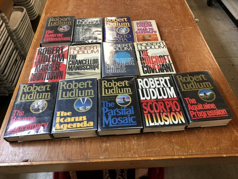 13 BOOK ROBERT LUDLUM LOT INCLUDES FIRST EDITION OF: 13 BOOK ROBERT LUDLUM LOT INCLUDES FIRST EDITION OF BOURNE IDENTITY, BOURNE SUPREMACY, ROAD TO GANDOLFO, ETC. FROM ESTATE OF 26TH STREET FLEA MARKET BOOK DEALER. ALL WITH DUST JACKETS AND PROTECTIVE S