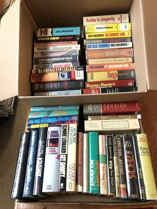 45 BOOK LOT, MYSTERY, DETECTIVE HARDCOVER LOT. JAMES: 45 BOOK LOT, MYSTERY, DETECTIVE HARDCOVER LOT. JAMES ELLROY, ROSS MCDONALD, JOHN D MCDONALD, JAMES M CAIN, DASHIEL HAMMET, ELMORE LEONARD, DOROTHY L SAYERS, REX STOUT, AGATHA CHRISTIE, CHARLES WILLEFO
