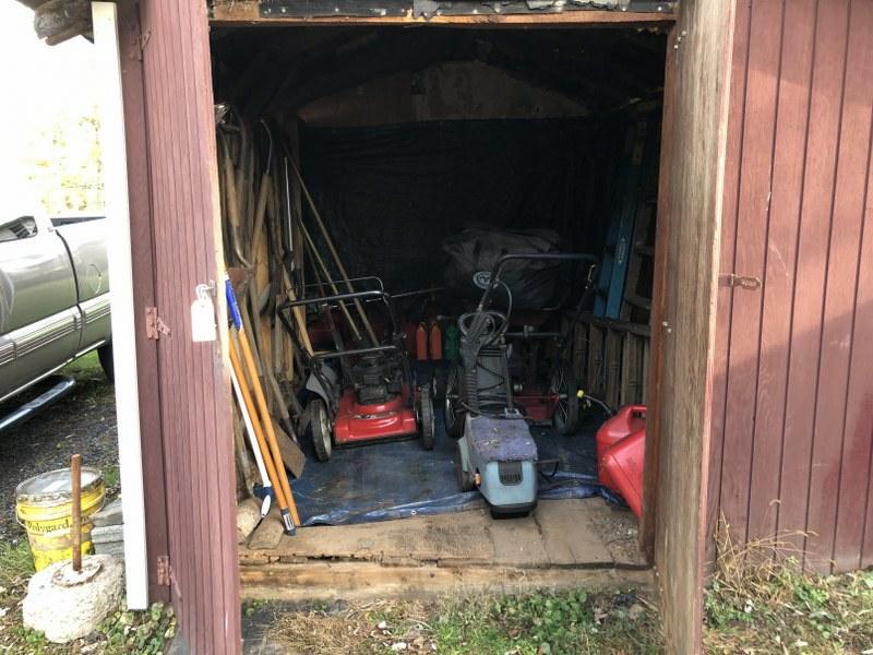 SHED CONTENTS WITH YARD TOOLS, GAS CANS, WHEEL: SHED CONTENTS WITH YARD TOOLS, GAS CANS, WHEEL BARROW,WEED WHACKER, 2 MOWERS, RUBBER INFLATABLE BOAT, ETC. ALL ITEMS FROM ESTATE IN HURLEY, N.Y. ALL ITEMS SOLD IN PLACE THERE, ALL ITEMS FROM THIS ESTA