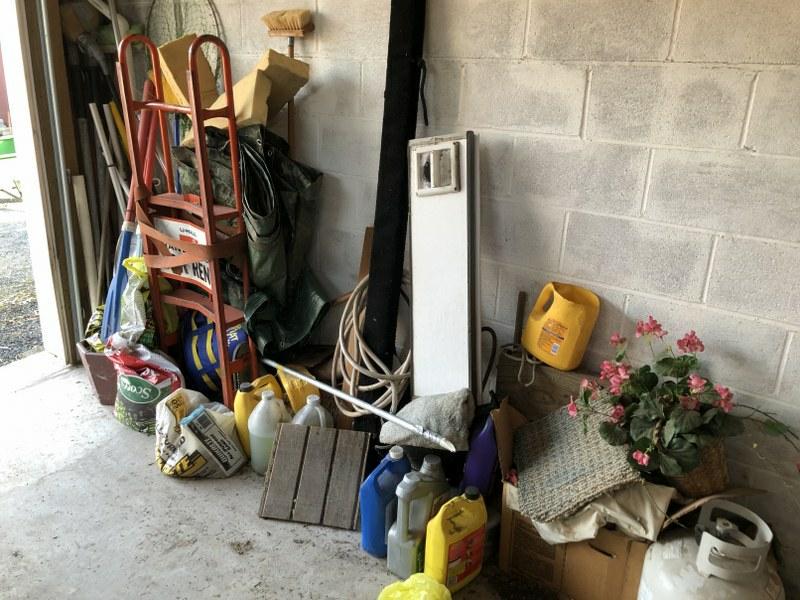 MISC. CONTENTS OF SMALL GARAGE, HAND TRUCK, LARGE BIRD: MISC. CONTENTS OF SMALL GARAGE, HAND TRUCK, LARGE BIRD BATH, EXTENSION LADDERS, ETC. ALL ITEMS FROM THIS ESTATE WILL BE SOLD IN PLACE, AND LEFT THERE TILL AFTER SALE. PREVIEWS ARE THIS WEEK - TUESDAY,