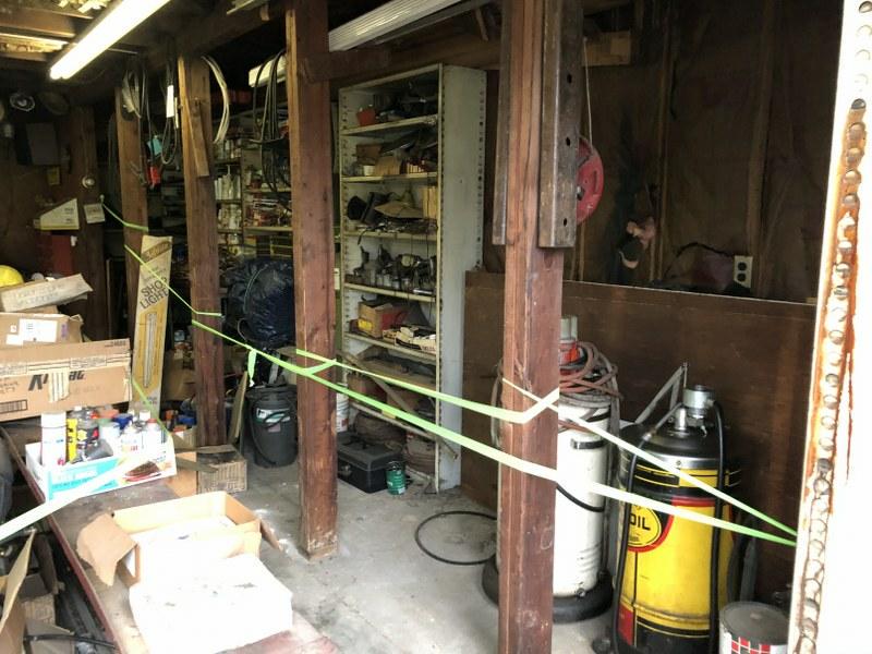 LARGE WALL LOT FROM THE GARAGE INCL. CAR PARTS, TOOLS,: LARGE WALL LOT FROM THE GARAGE INCL. CAR PARTS, TOOLS, PAINTS, ETC. THIS IS SOLD ONSITE, AT ESTATE IN KINGSTON, N.Y. TO PREVIEW, THIS TUESDAY THROUGH THURSDAY FROM 9AM - 3 PM, SOMEONE WILL BE THERE, 6