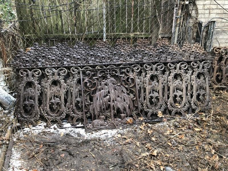 GREAT LOT VICTORIAN IRON CEMETARY FENCING WITH: * FOUND ANOTHER SECTION OF THE FENCE IN ANOTHER PART OF THE YARD, SO NOW 16 TOTAL PIECES OF FENCE SECTIONS. GREAT LOT VICTORIAN IRON CEMETARY FENCING WITH WILLOW TREES & SHEEP DECORATION, POSTS, AND G