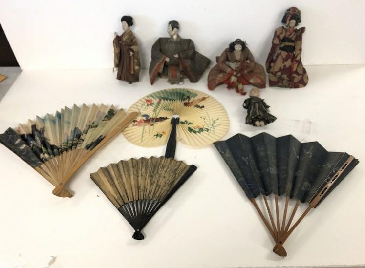 ESTATE LOT SMALL OLDER ASIAN COMPOSITION HEAD DOLLS & 4: ESTATE LOT SMALL OLDER ASIAN COMPOSITION HEAD DOLLS & 4 HAND FANS, IN GOOD AS FOUND ESTATE CONDITION.