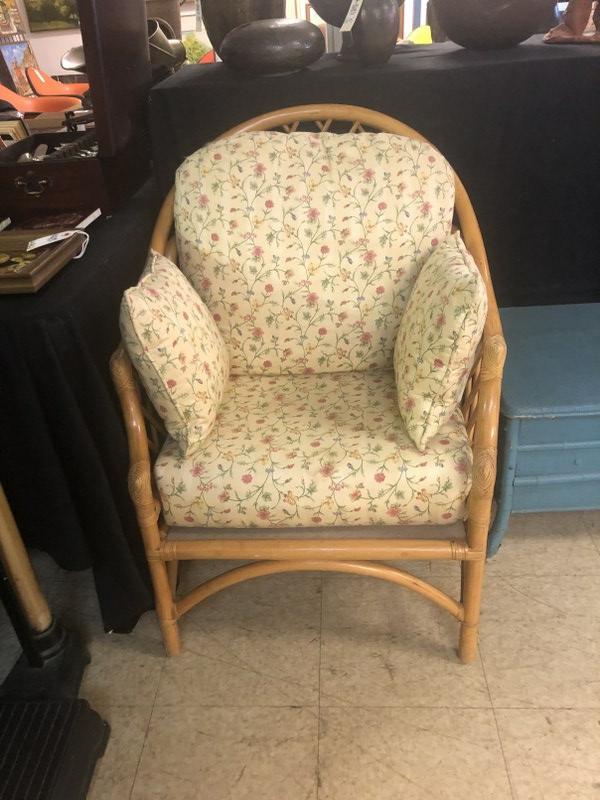 BAMBOO ARMCHAIR W/CUSHIONS, GOOD CONDITION: BAMBOO ARMCHAIR W/CUSHIONS, GOOD CONDITION