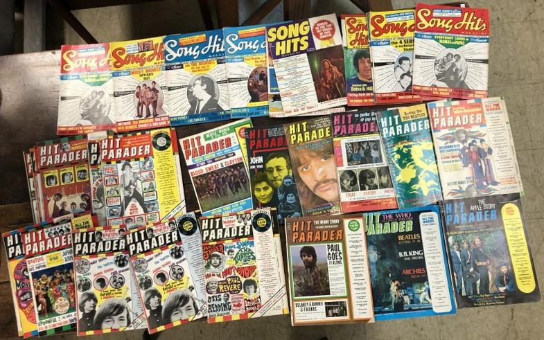 (30) SONG HITS & HIT PARADE 1960'S & EARLY 70'S: (30) SONG HITS & HIT PARADE 1960'S & EARLY 70'S MAGAZINES, GREAT ROCK N ROLL GROUPS ON COVERS, BEATLES, ETC. USED, NOT ABUSED CONDITION, FROM LOCAL ESTATE.