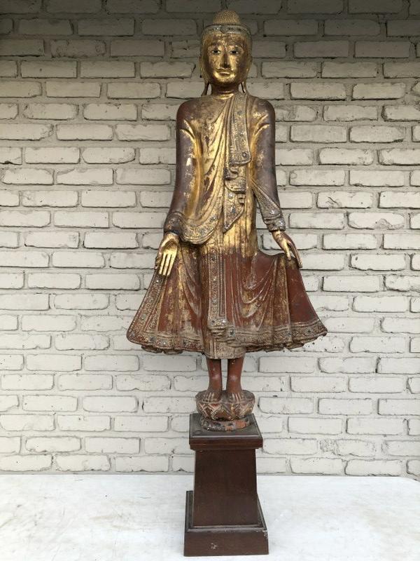 EARLY SOUTHEAST ASIAN CARVED STANDING FIGURAL BUDDHA, (1 of 5)