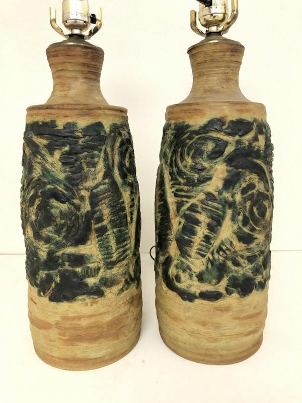 PR OF ELEANOR HELLER ART POTTERY TABLE LAMPS, MID (1 of 4)