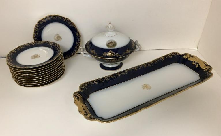 HAVILAND LIMOGES COBALT FISH SET, INCLUDES 12 PLATES (1 of 10)
