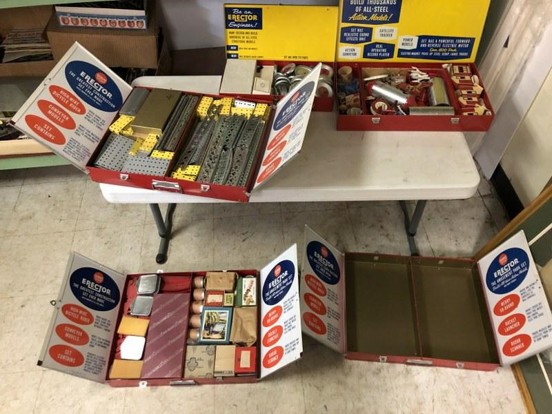 LOT OF OLDER ERECTOR SETS, FROM SAME ESTATE, SOME PARTS (1 of 10)