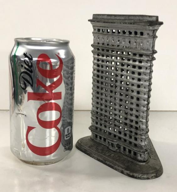 IRON FLAT IRON BUILDING NYC STILL BANK, MEASURES 6" (1 of 3)