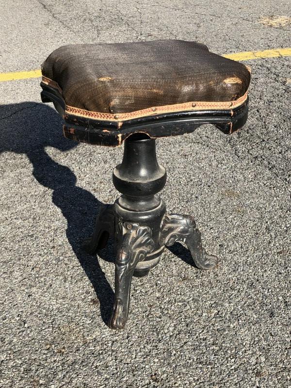 IRON BASE VICTORIAN PIANO STOOL (1 of 3)