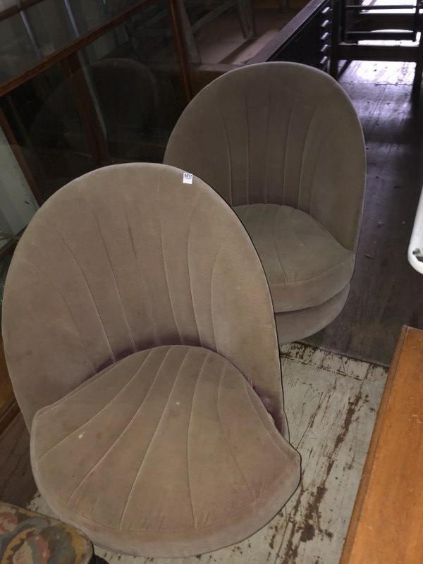 PAIR OF THAYER COGGIN DESIGNED BY MILO BAUGHMAN SWIVEL (1 of 3)