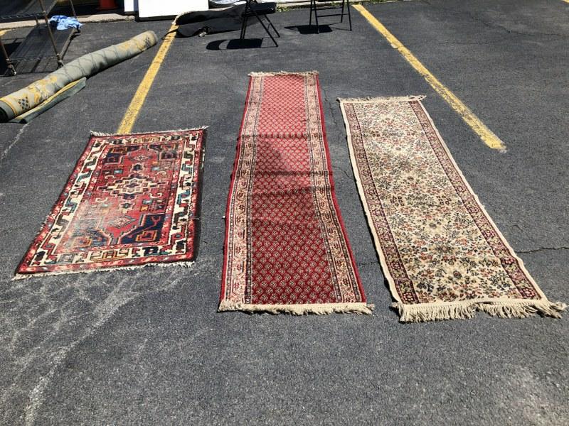 (3) ESTATE ORIENTAL RUGS, 2 RUNNERS (RED ONE HANDMADE, (1 of 3)