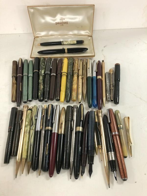 ESTATE LOT FOUNTAIN PENS, MECHANICAL PENCILS, A FEW (1 of 9)